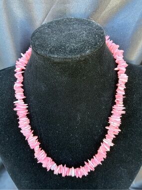 Bright Pink Shell Irregular Chip Necklace